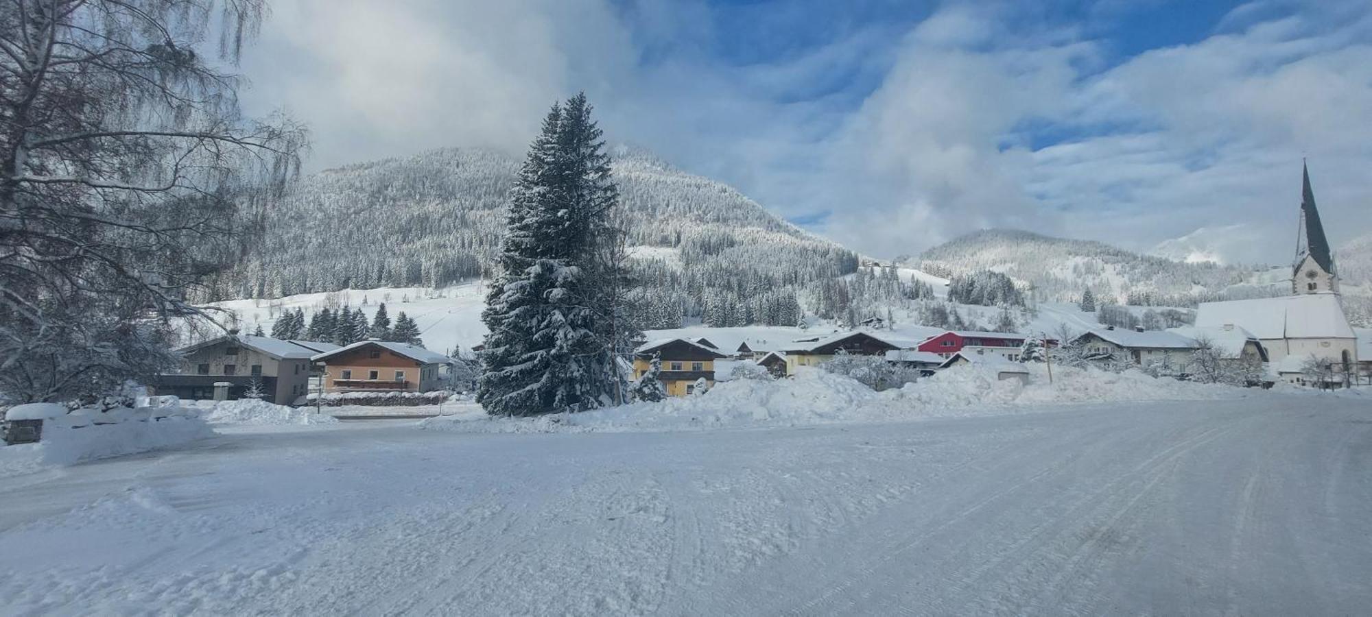 Appartements Haus Bergland Sankt Martin am Tennengebirge Exteriör bild