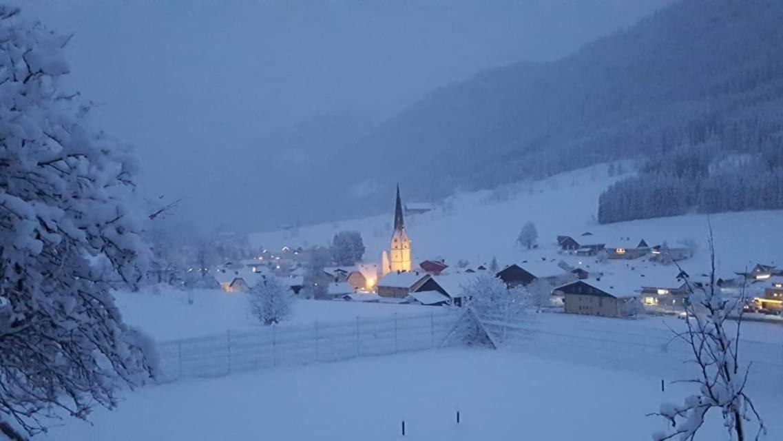 Appartements Haus Bergland Sankt Martin am Tennengebirge Exteriör bild